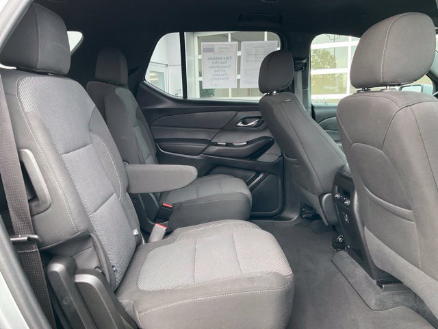 Used 2023 Chevrolet Traverse LT w/ Midnight/Sport Edition AWD/4WD image 23