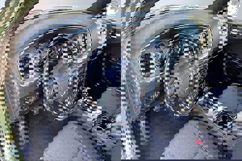 Used 2022 Dodge Charger SXT w/ Blacktop Package image 13