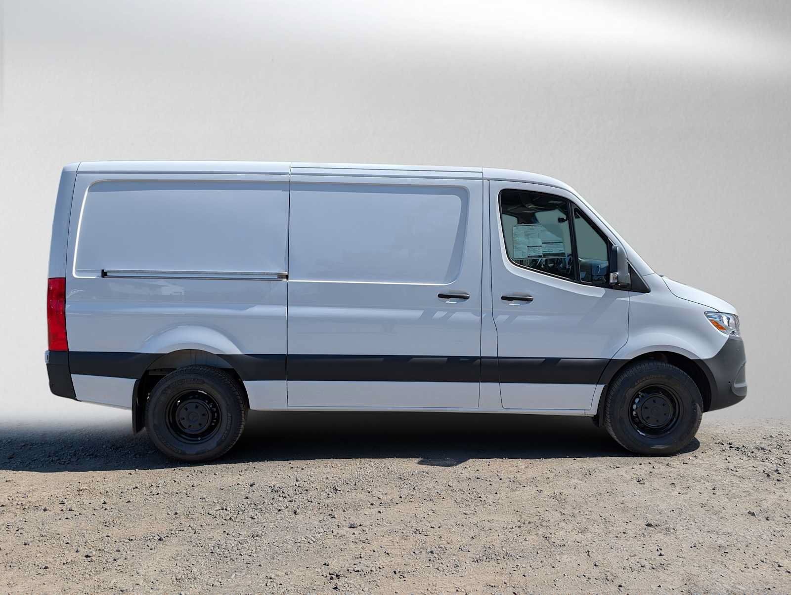 New 2026 Mercedes-Benz Sprinter 2500 image 3