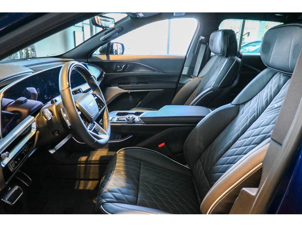 New 2026 Cadillac Lyriq V w/ Exterior Carbon Fiber Package image 19