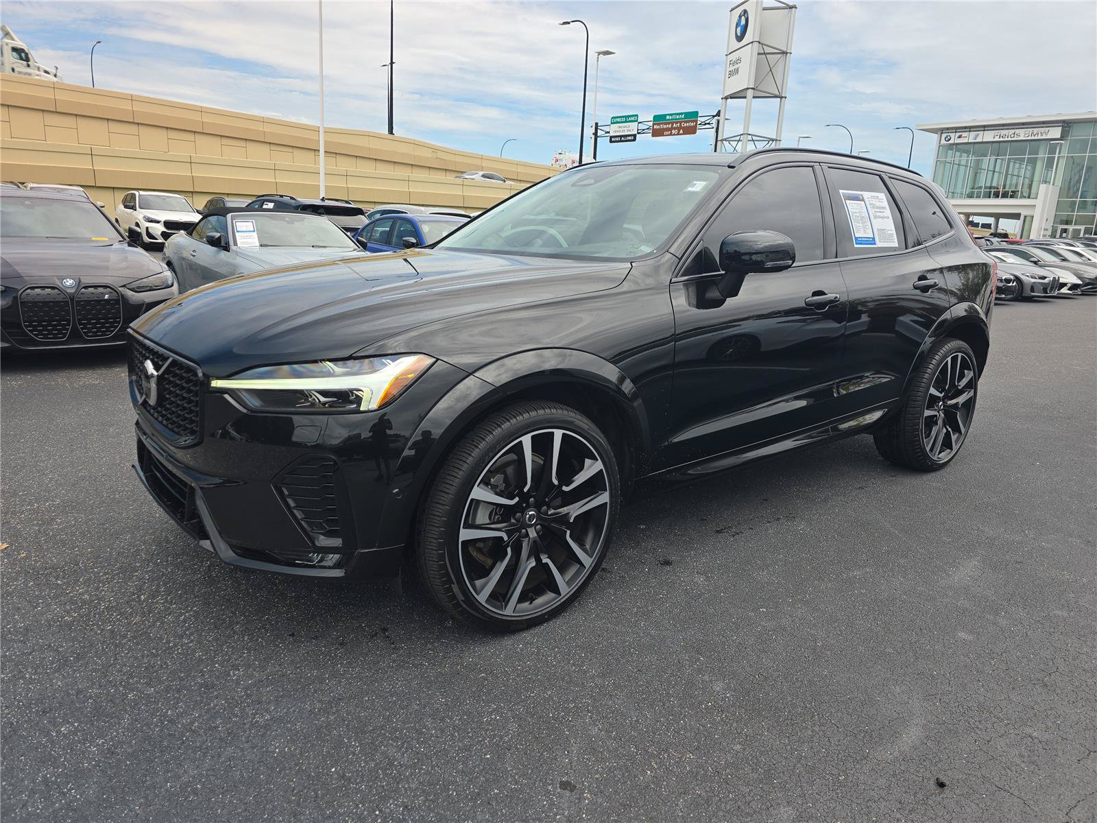 Used 2023 Volvo XC60 B6 Ultimate AWD/4WD image 7