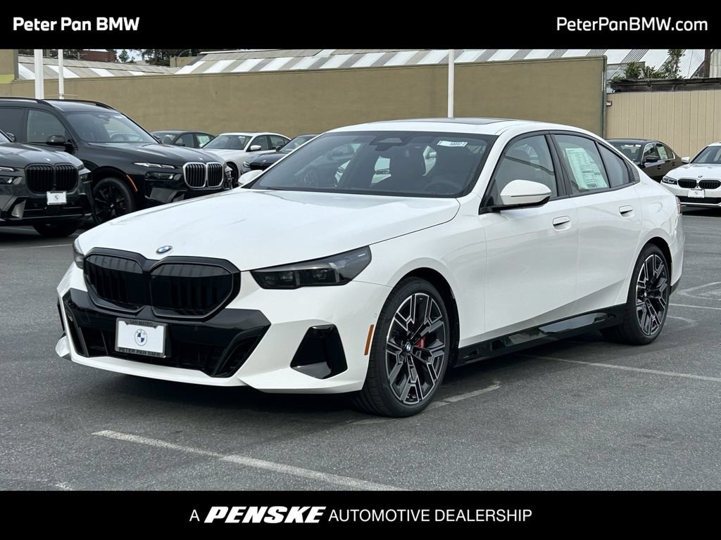 New 2026 BMW 530i w/ M Sport Package RWD image 1