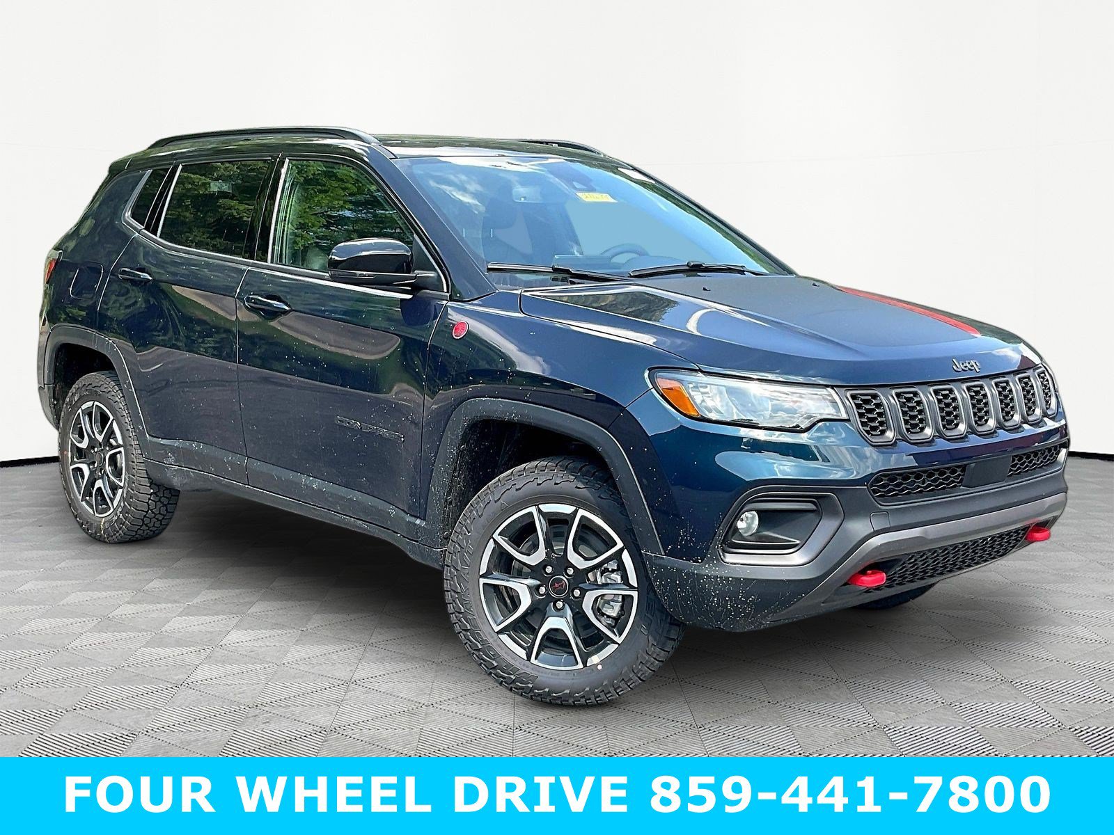 New 2026 Jeep Compass Trailhawk w/ Sun, Sound & Navigation Group AWD/4WD image 3