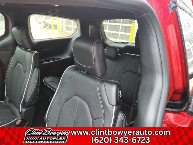 New 2026 Chrysler Pacifica Limited w/ S Appearance Package image 23