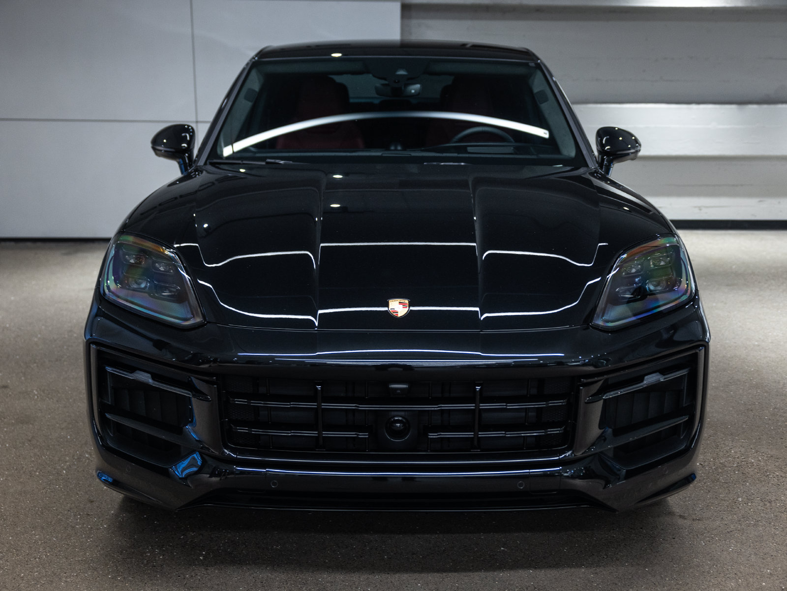 Certified 2025 Porsche Cayenne GTS AWD/4WD image 8