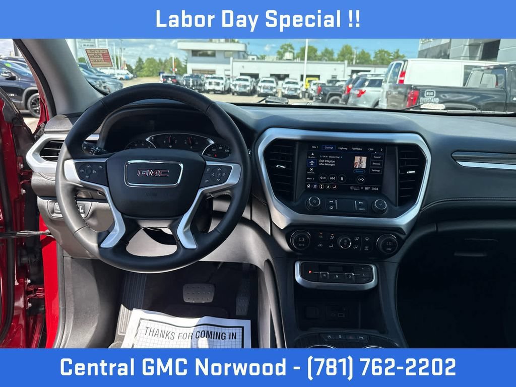 Certified 2023 GMC Acadia SLT w/ Elevation Edition AWD/4WD image 15