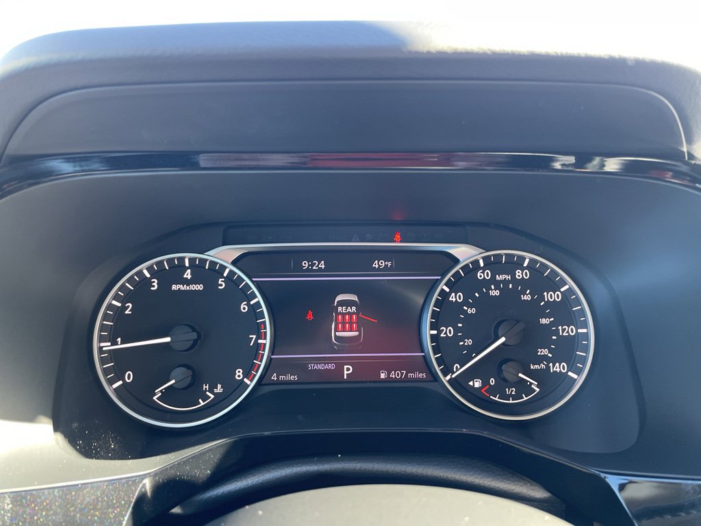 New 2025 Nissan Pathfinder SL image 12