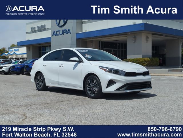 Used 2023 Kia Forte LXS w/ LXS Technology Package image 1