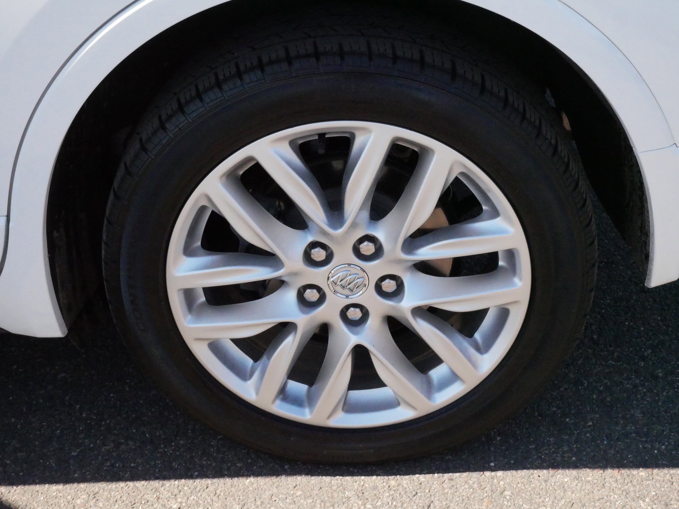 Used 2019 Buick Envision Premium w/ Driver Confidence Package image 15