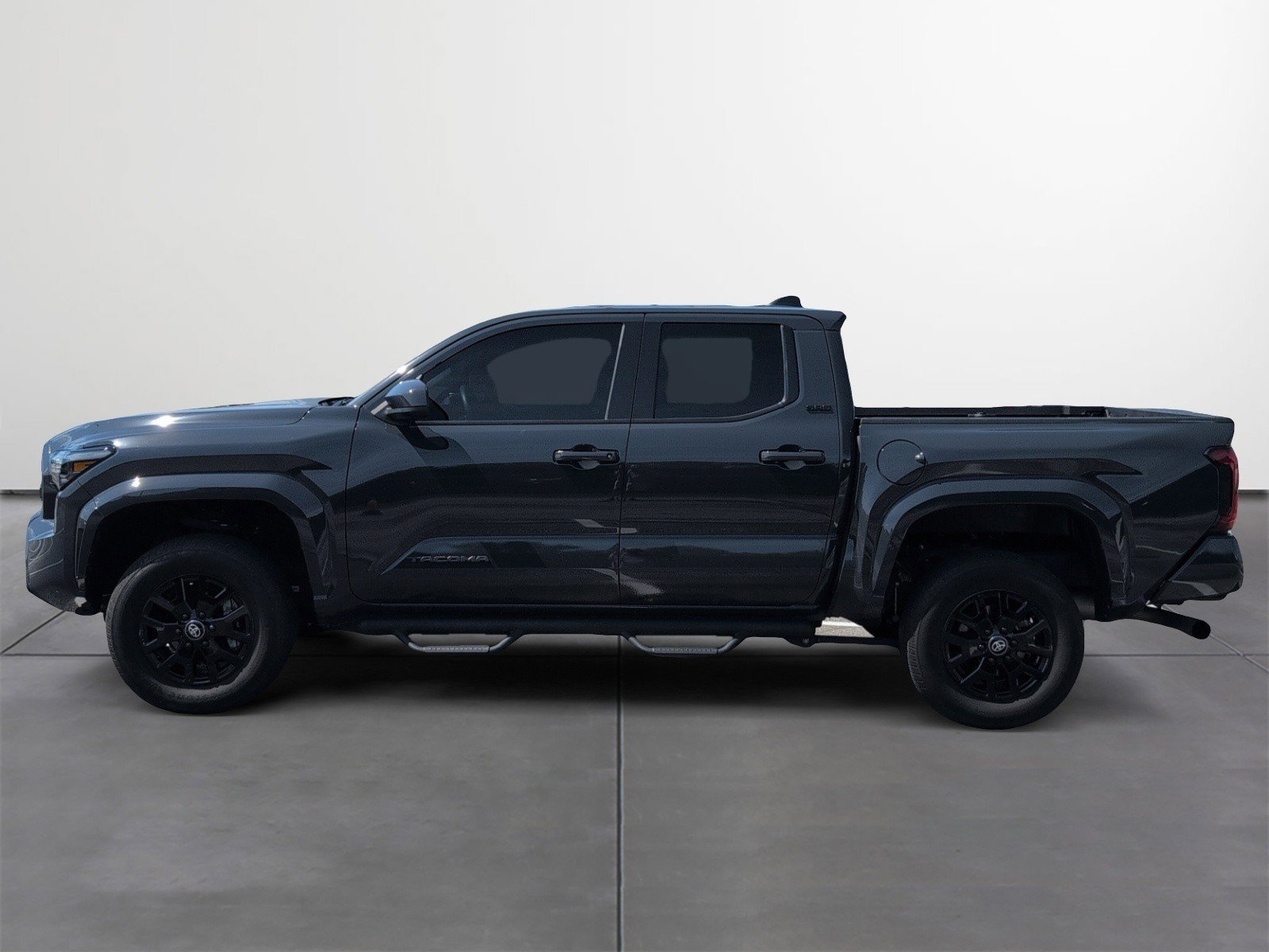 Used 2024 Toyota Tacoma SR5 RWD image 3