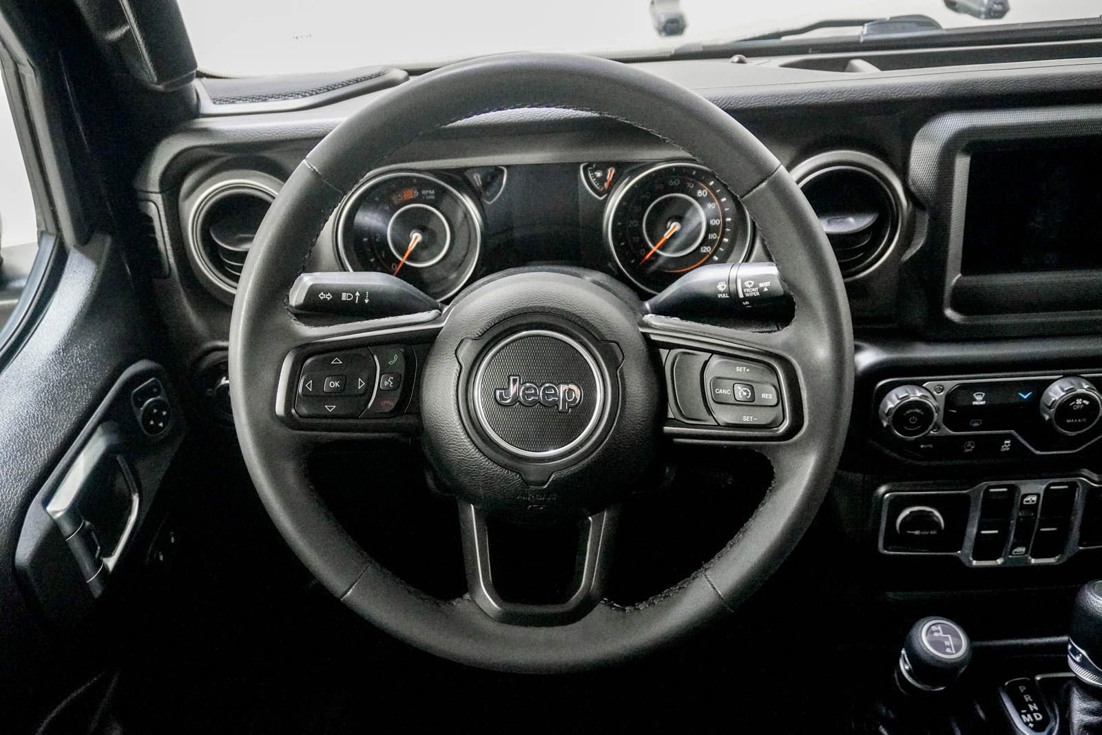 Used 2023 Jeep Gladiator Sport image 19