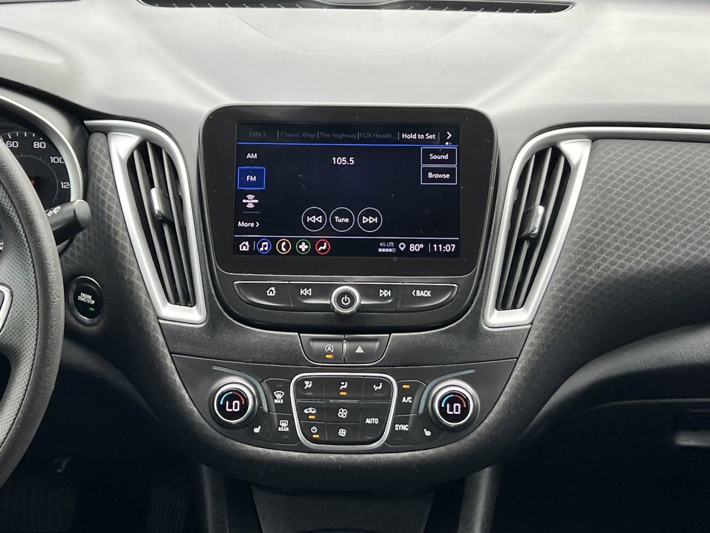 Used 2024 Chevrolet Malibu LT image 4