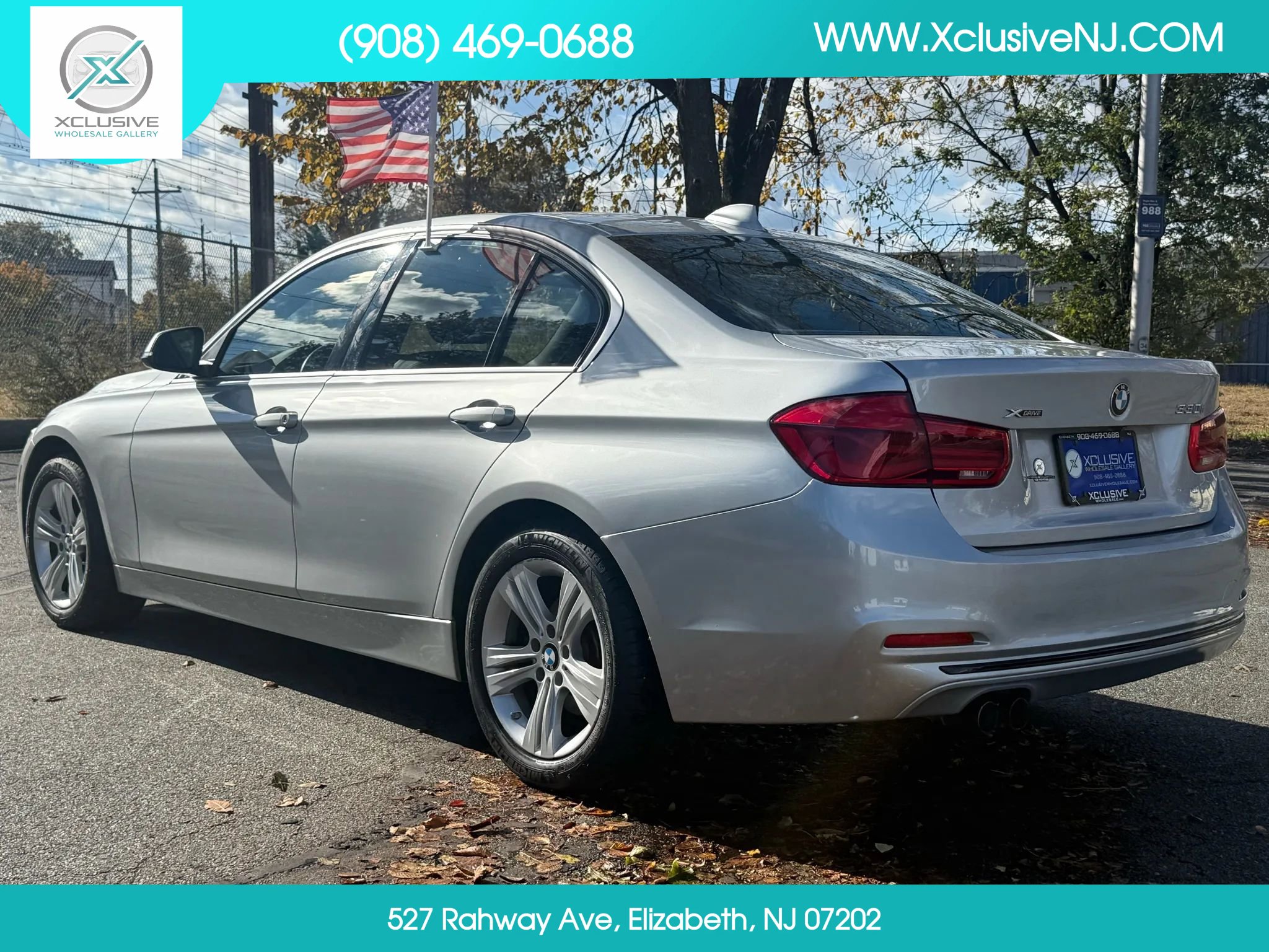 Used 2018 BMW 330i xDrive Sedan w/ Convenience Package image 2