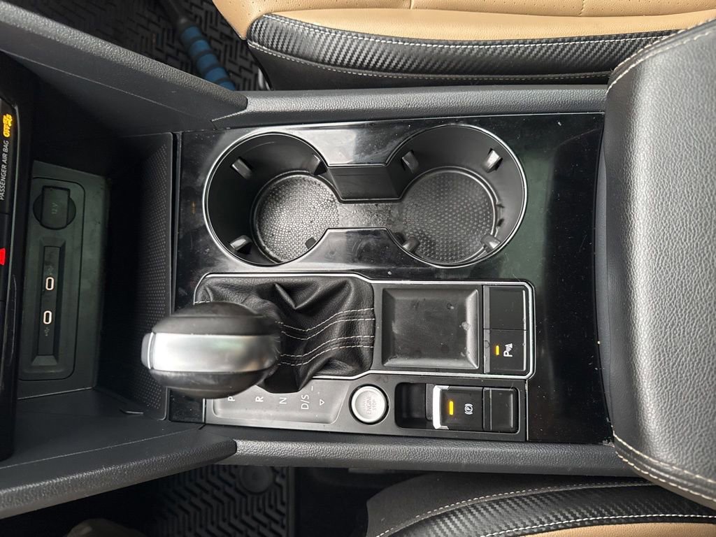 Used 2022 Volkswagen Atlas Cross Sport SE image 24