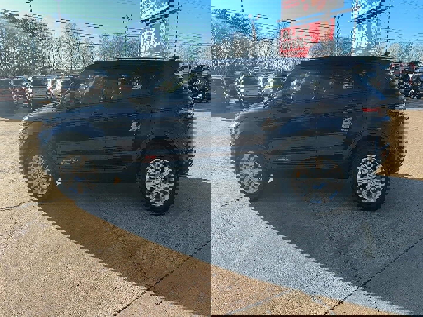 Used 2018 Land Rover Range Rover Evoque SE Premium image 8