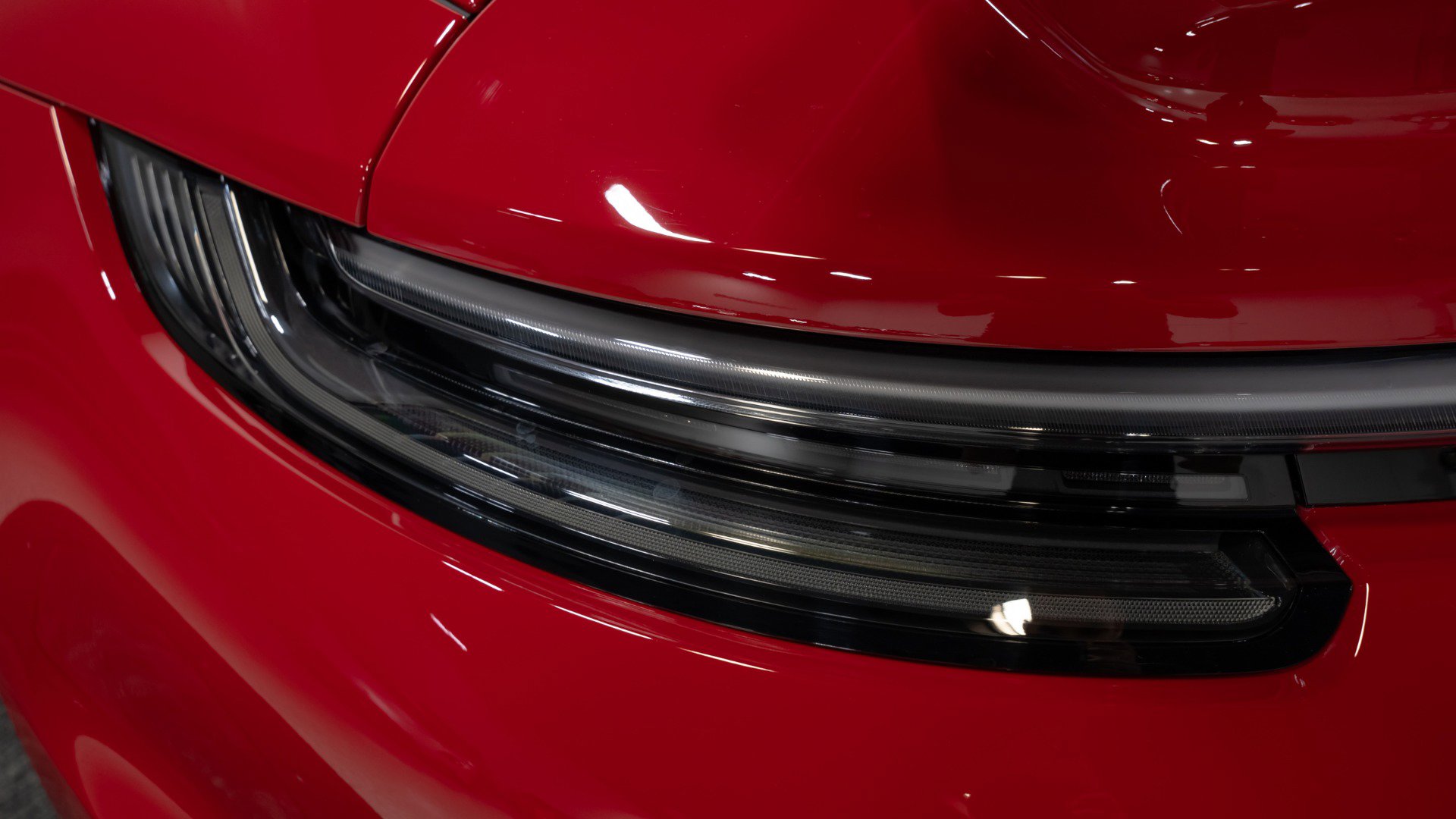 Used 2021 Porsche 911 Turbo S image 32