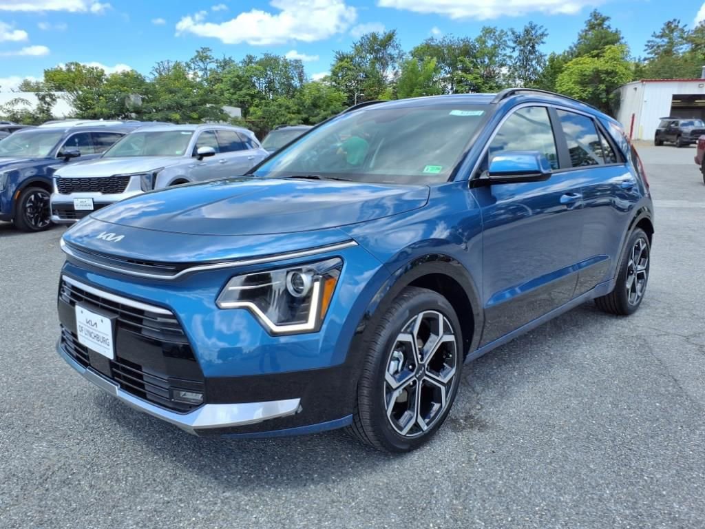 New 2025 Kia Niro EX Touring image 8