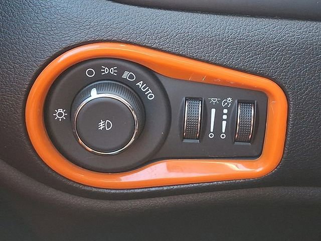 Used 2020 Jeep Renegade Latitude image 25