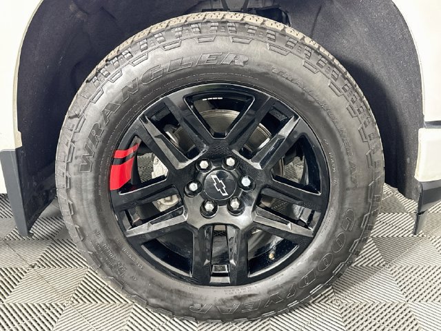 Used 2021 Chevrolet Silverado 1500 RST w/ Redline Edition AWD/4WD image 28
