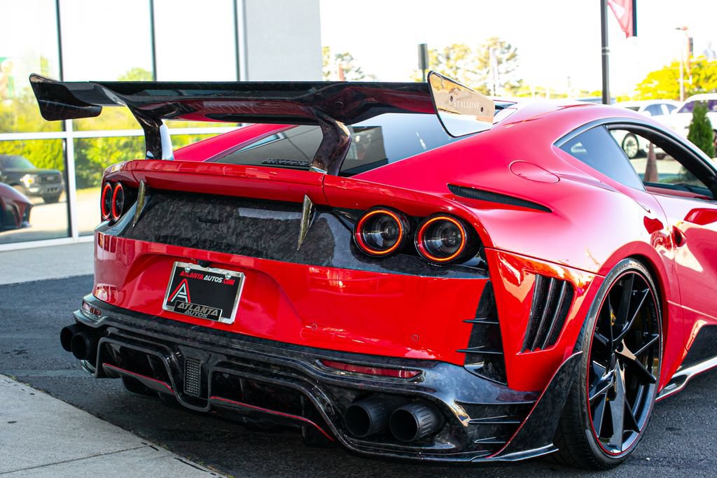 Used 2020 Ferrari 812 Superfast RWD image 63
