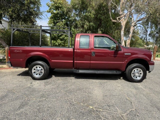 Used 2006 Ford F250 4x4 SuperCab Super Duty image 3