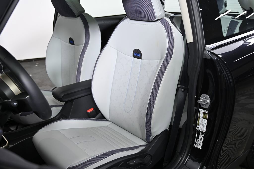 Used 2025 MINI Cooper S image 25