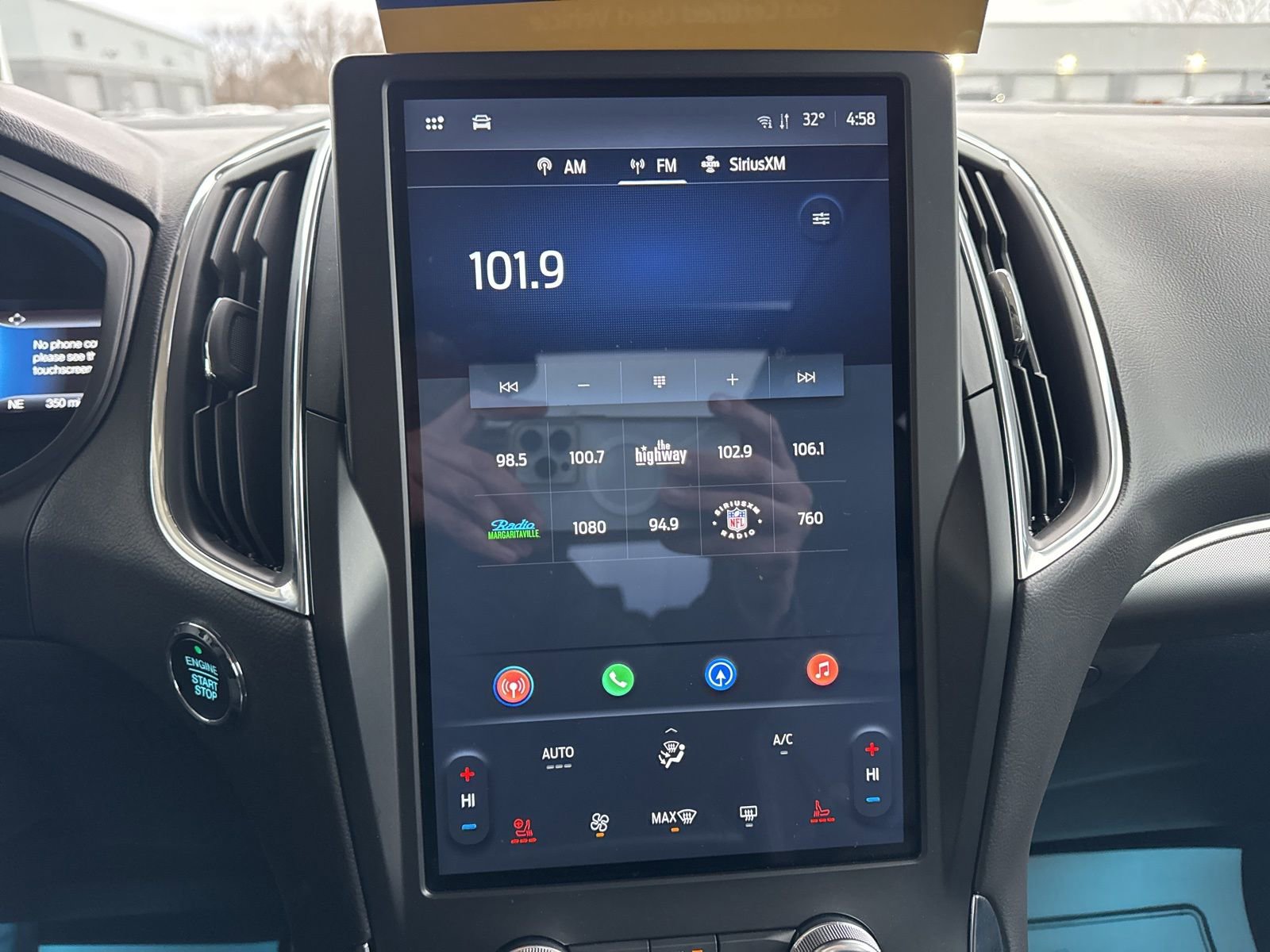 Certified 2024 Ford Edge Titanium w/ Equipment Group 301A image 32