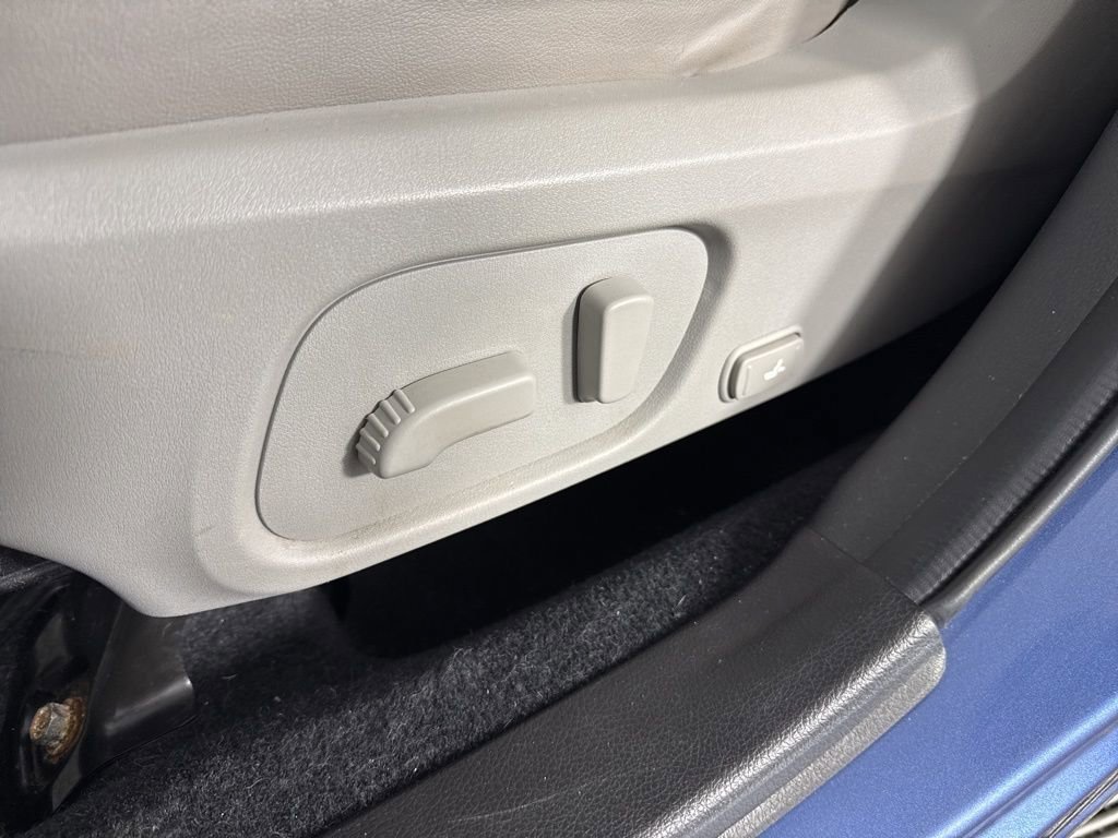 Used 2016 Subaru Forester 2.5i Limited AWD/4WD image 14