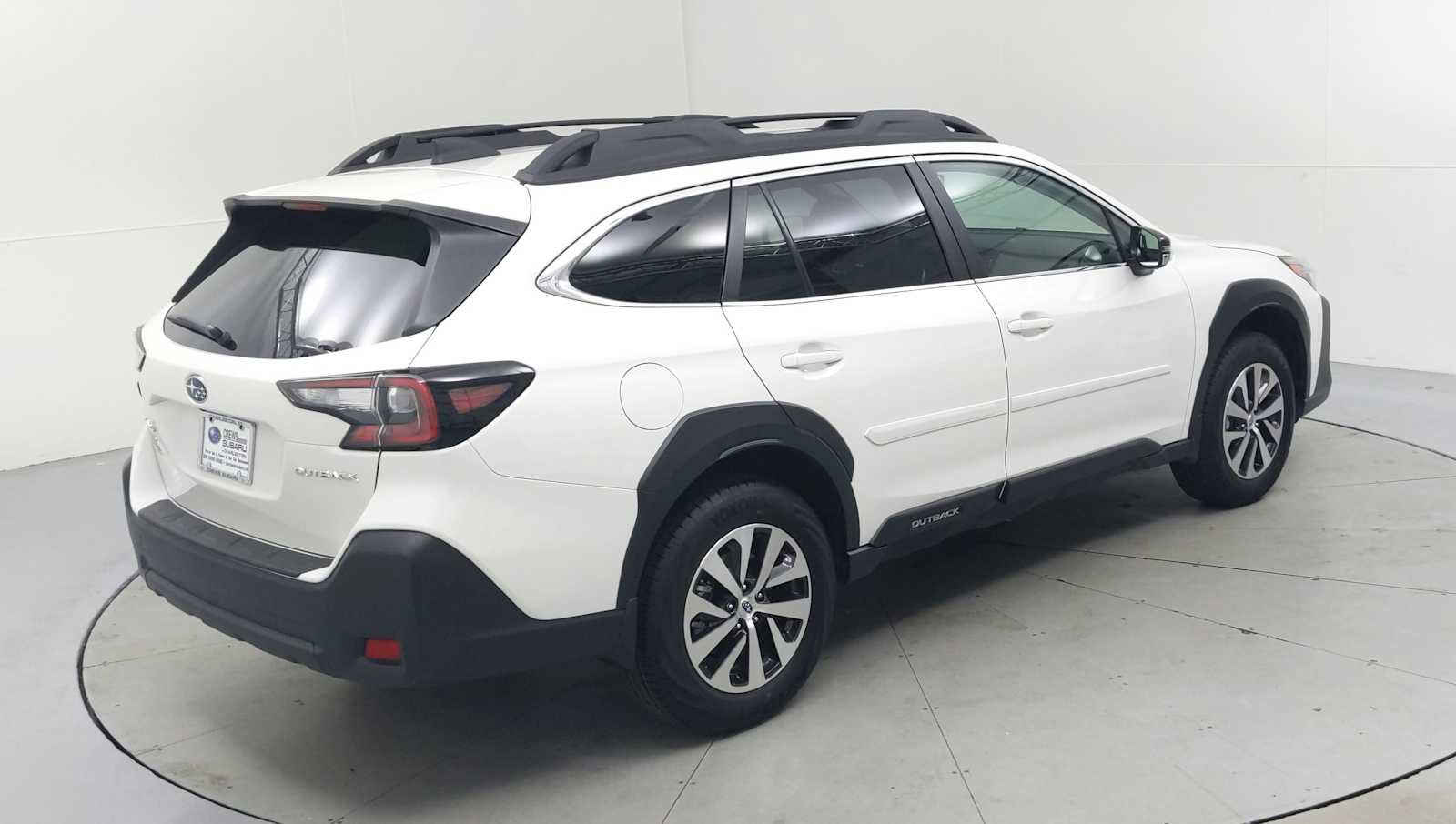 Used 2025 Subaru Outback Premium w/ Popular Package #1A image 7