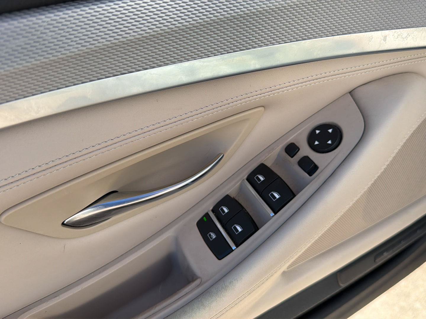 Used 2014 BMW 528i xDrive Sedan AWD/4WD image 11