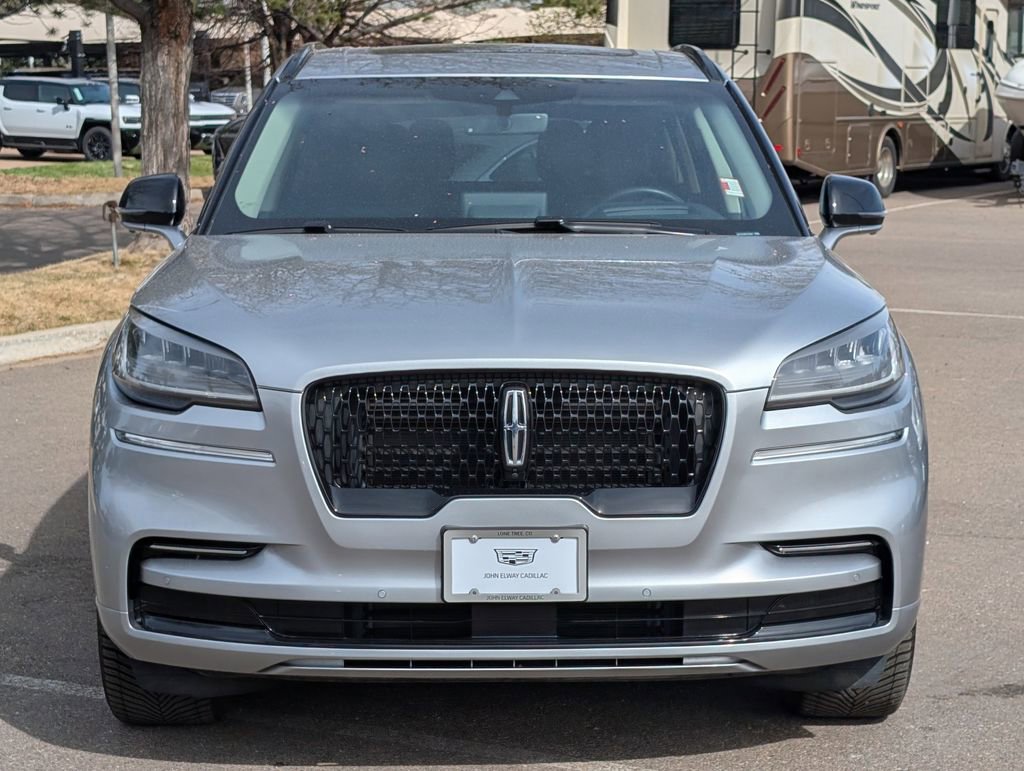 Used 2023 Lincoln Aviator Reserve w/ Equipment Group 201A AWD/4WD image 9