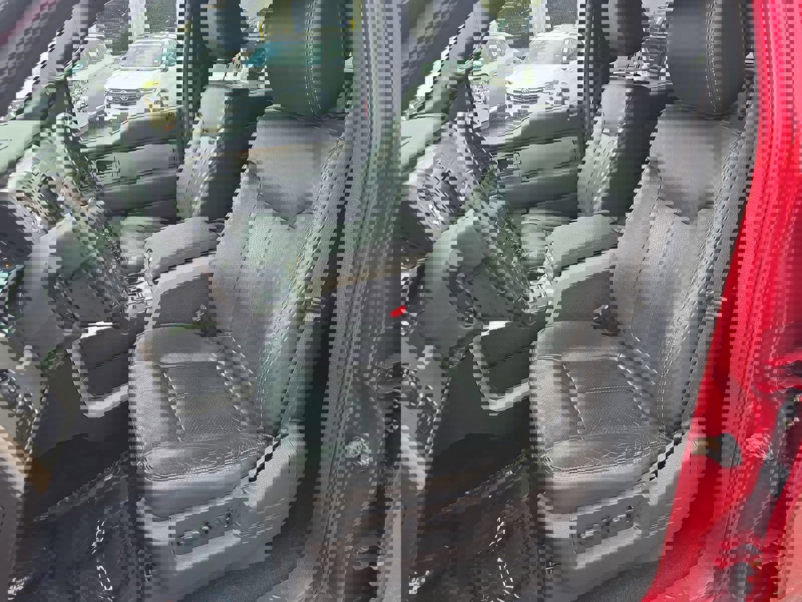 Used 2013 Ford F150 FX4 w/ Luxury Equipment Group image 17