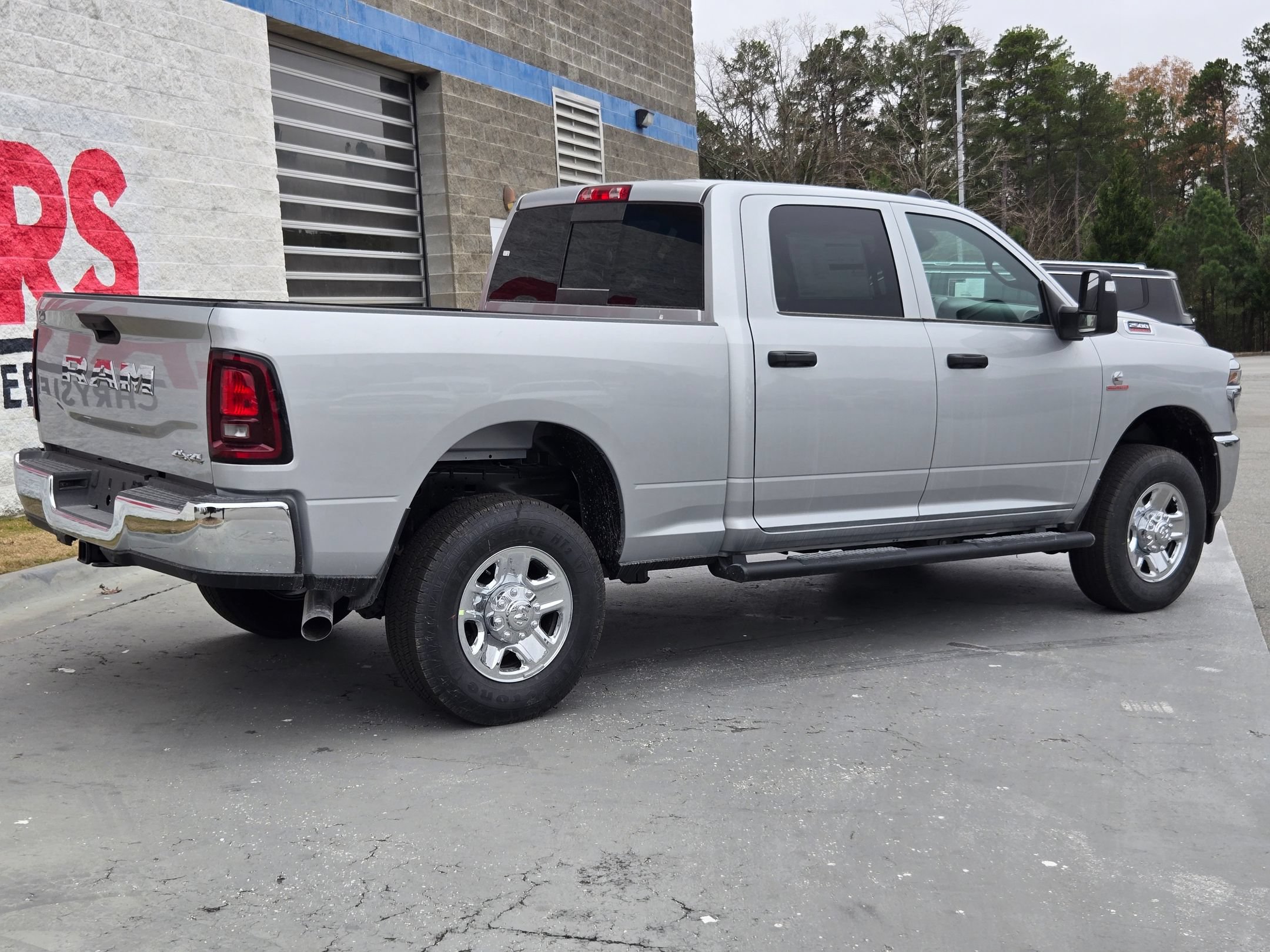 New 2026 RAM 2500 Tradesman AWD/4WD image 7
