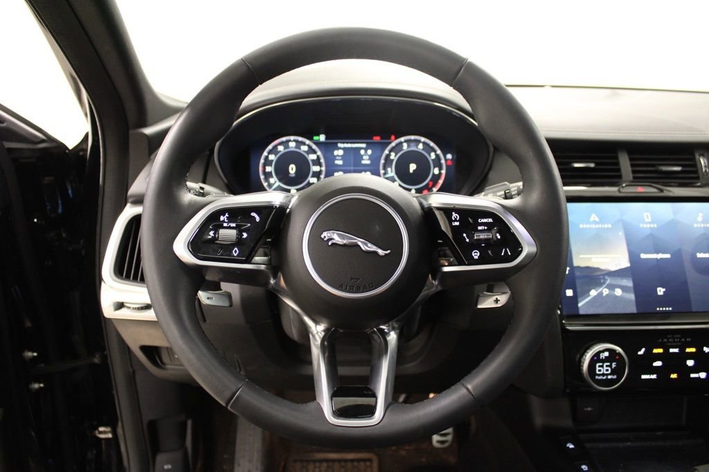 Used 2024 Jaguar E-PACE R-Dynamic SE image 20