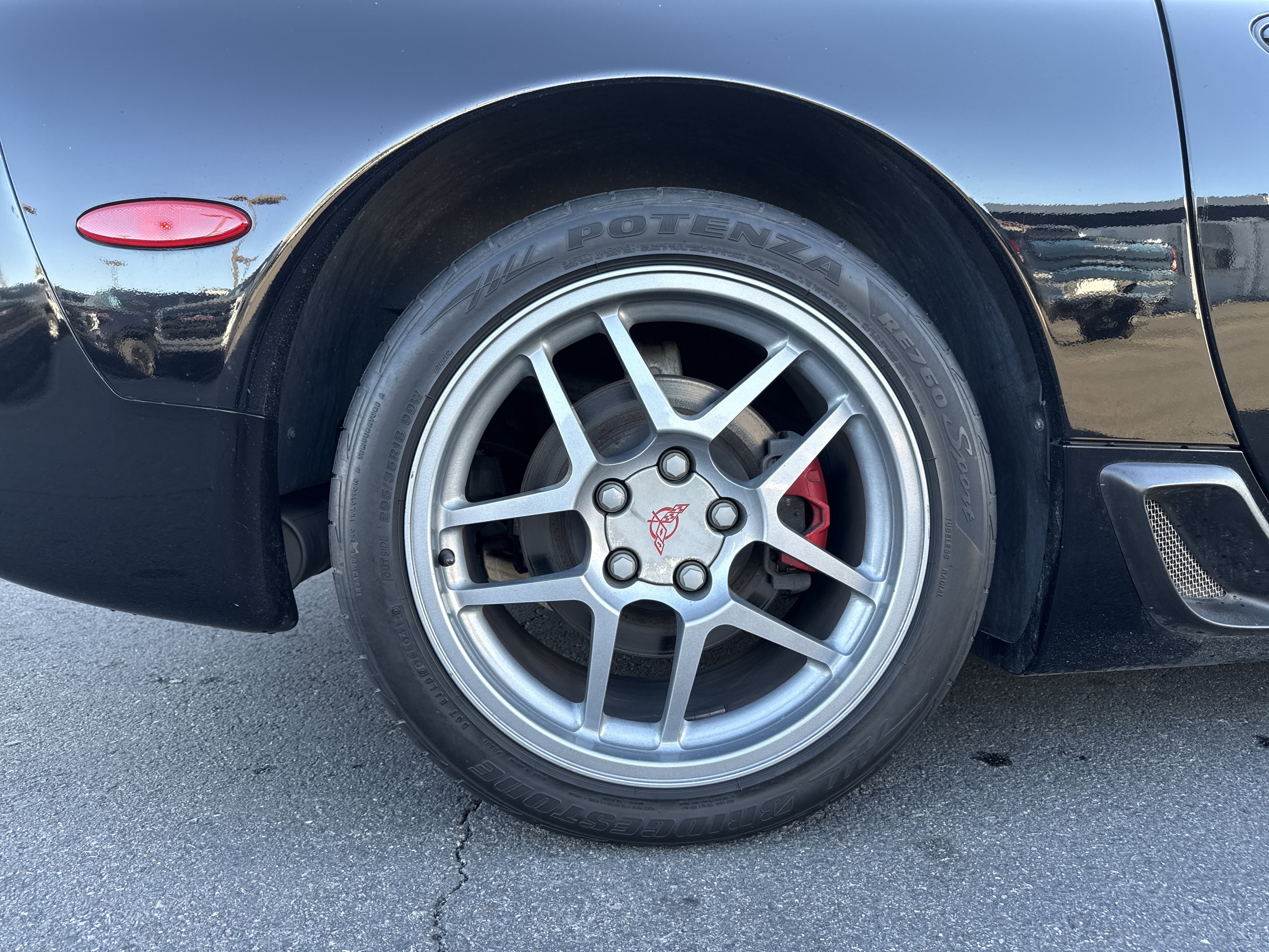 Used 2001 Chevrolet Corvette Z06 w/ Memory Pkg image 39