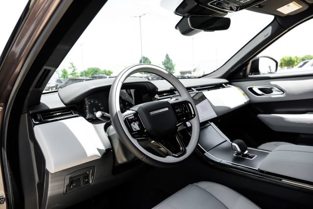 New 2026 Land Rover Range Rover Velar S AWD/4WD image 3
