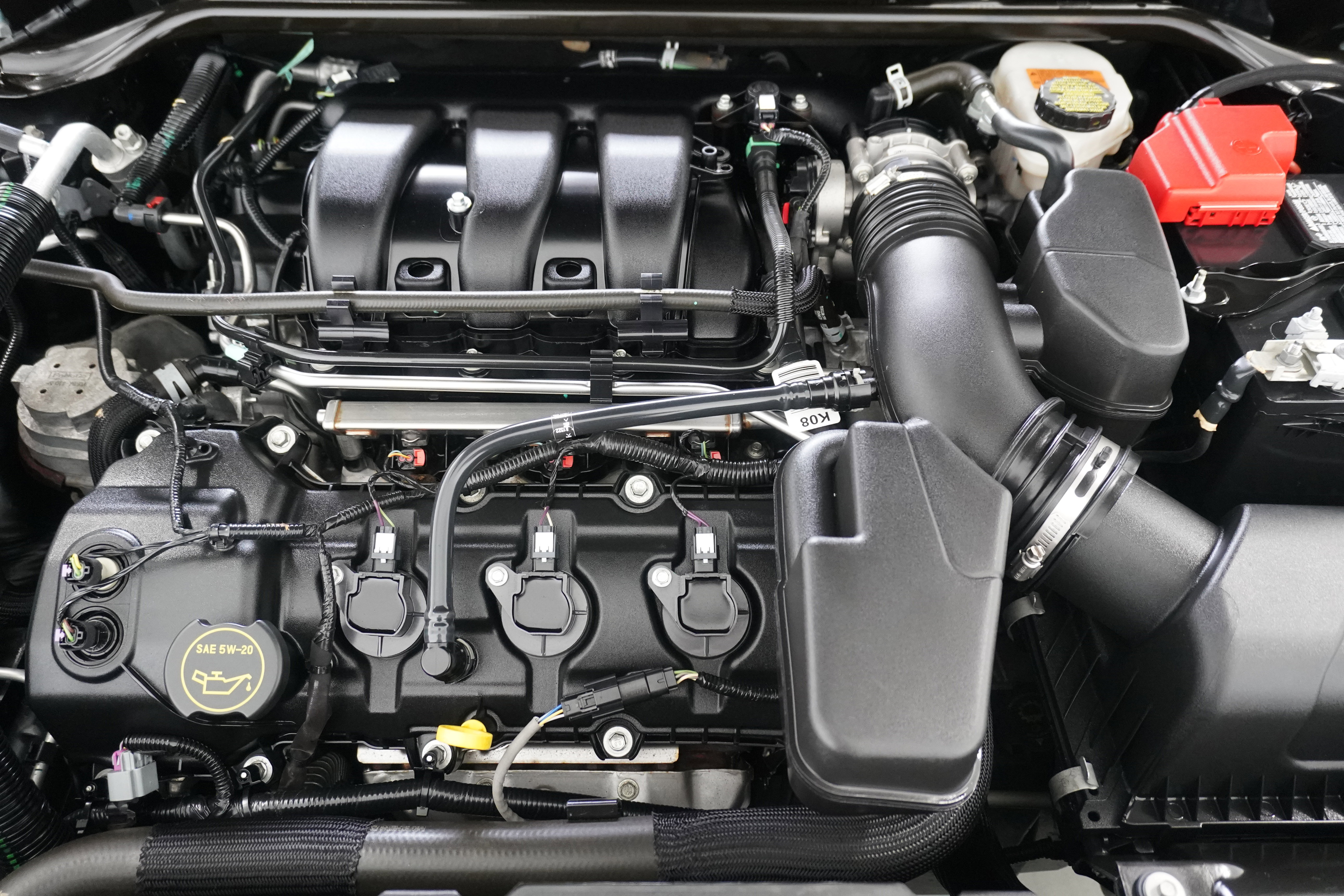 Used 2018 Ford Taurus SE image 25