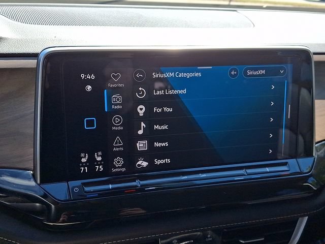 Used 2025 Volkswagen Atlas SE AWD/4WD image 18