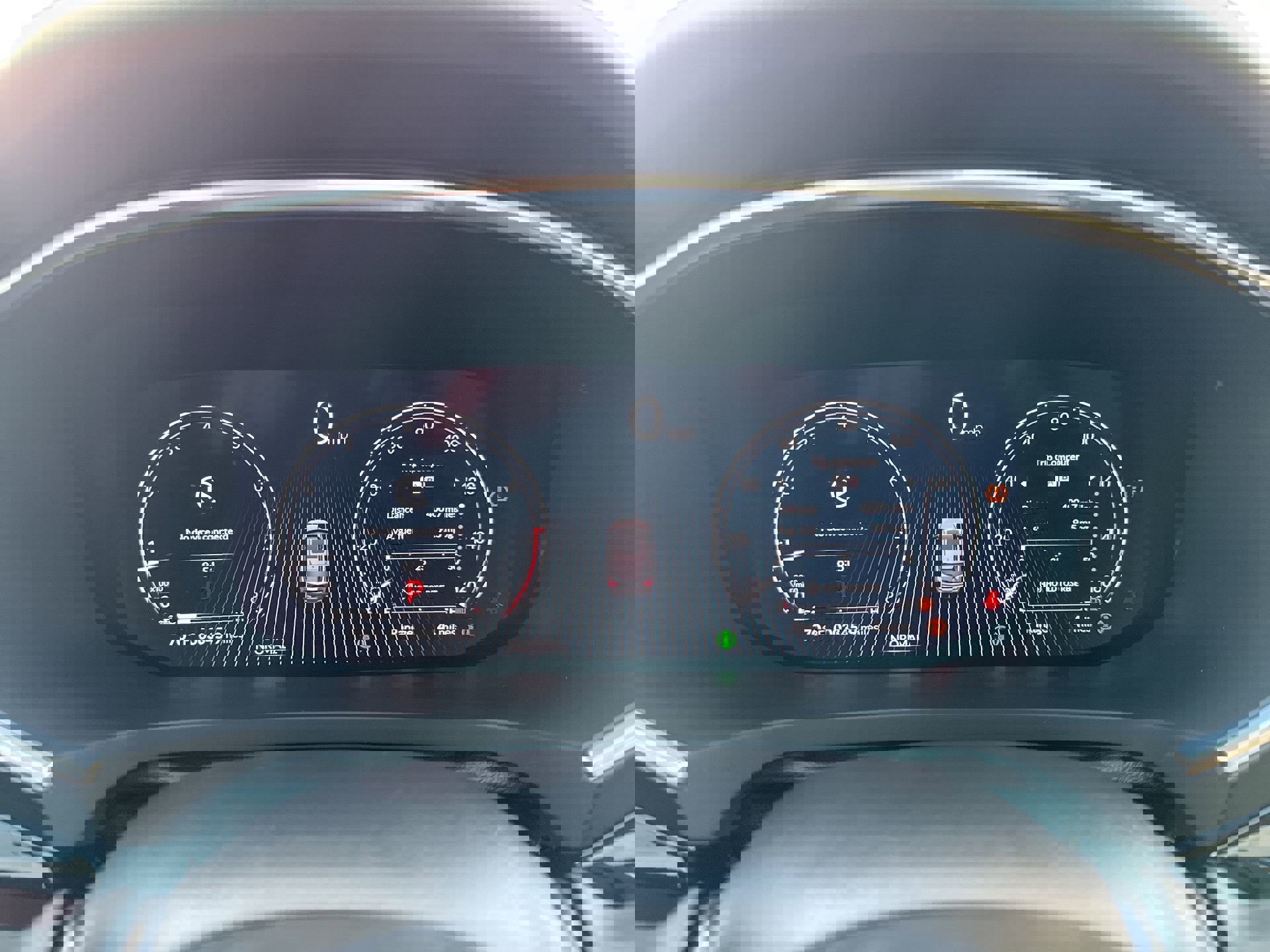 Used 2025 Acura MDX SH-AWD w/ Technology Package image 10