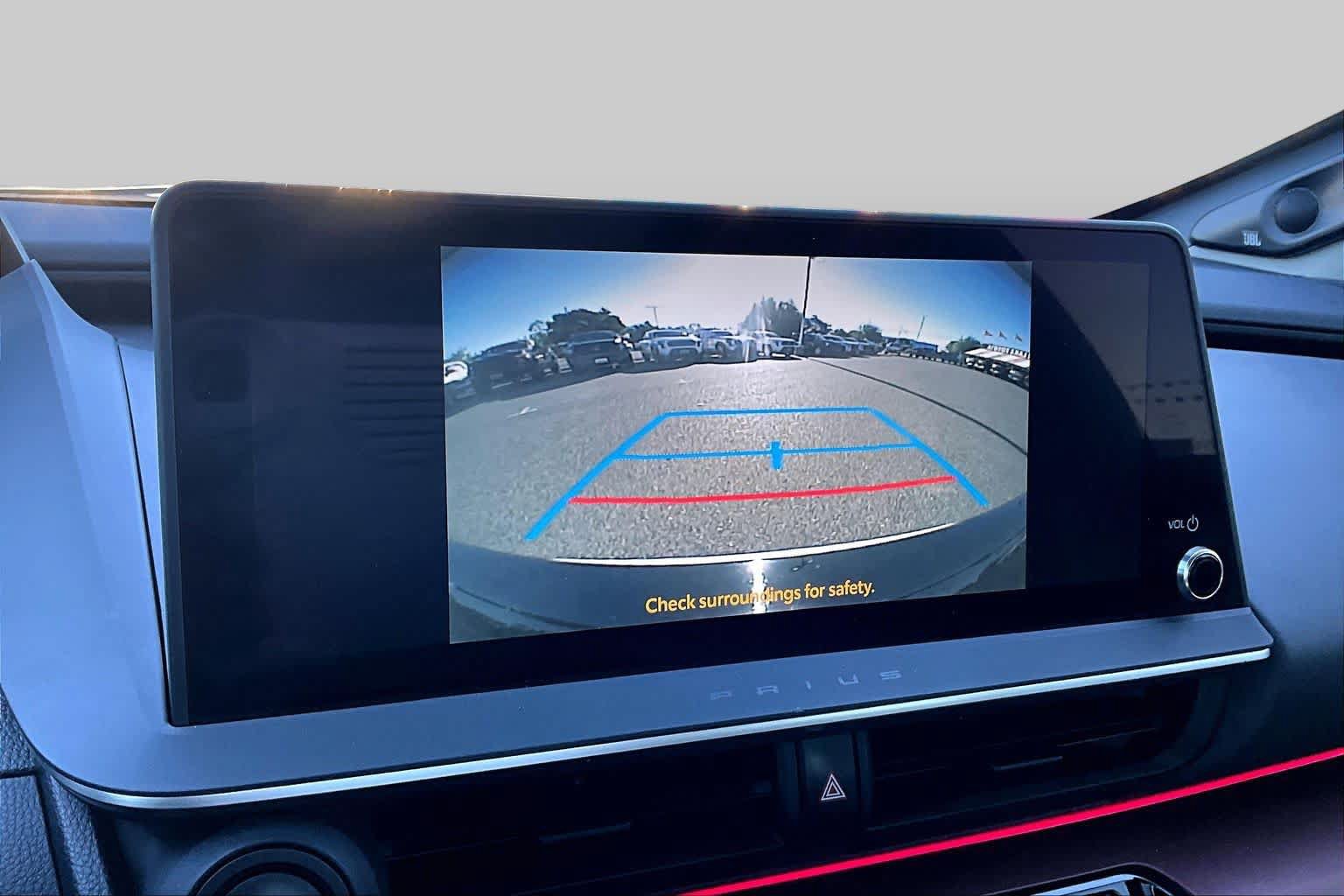 Used 2023 Toyota Prius Prime Premium FWD image 26