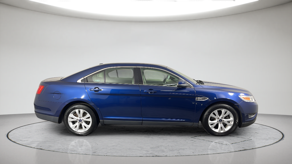 Used 2012 Ford Taurus SEL FWD image 4