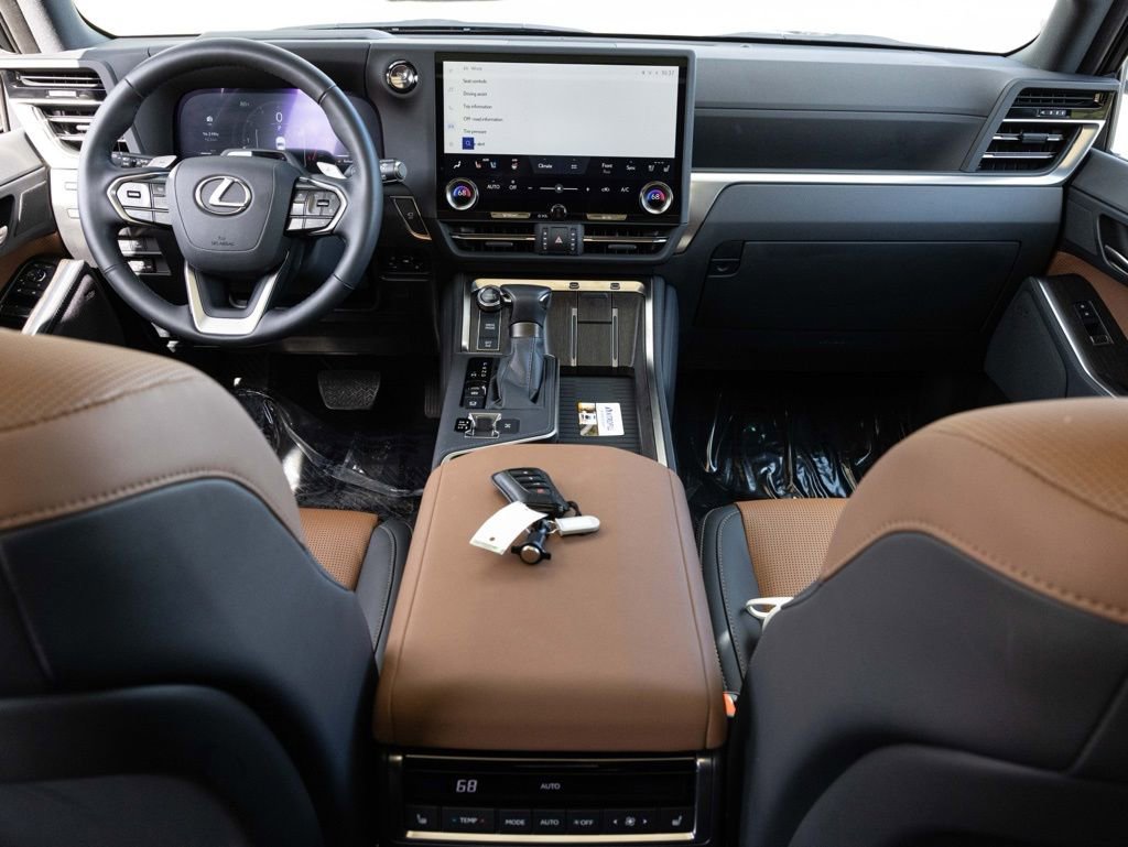 Used 2024 Lexus GX 550 w/ Accessory Package (2T) image 44