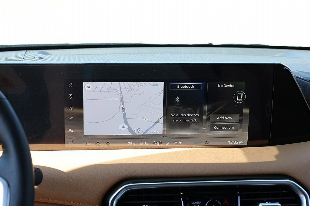 New 2026 Nissan Armada SL w/ Captain's Chari Seat Package image 13