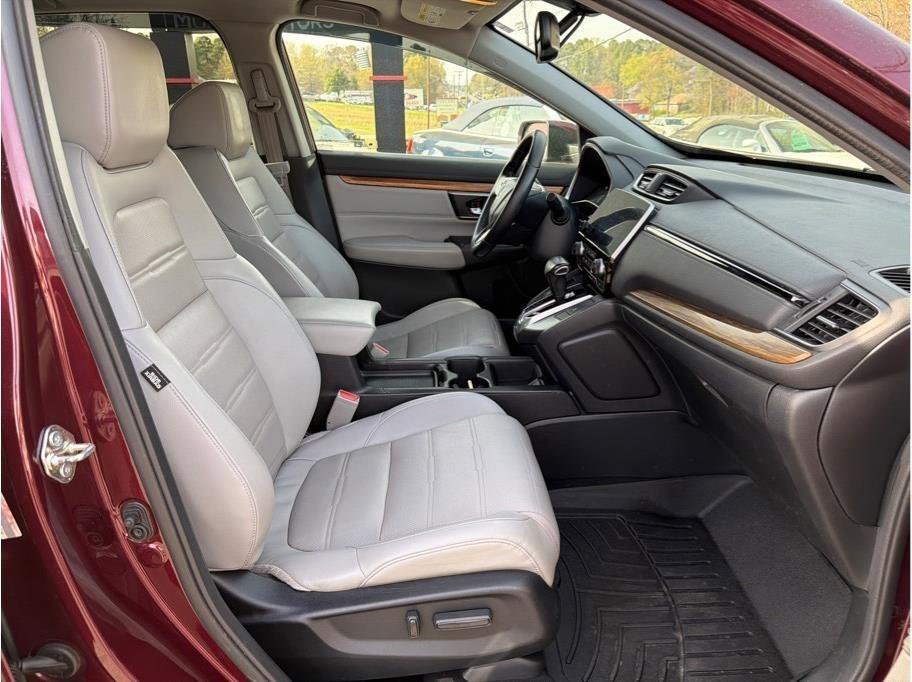 Used 2018 Honda CR-V Touring image 14