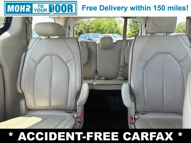 Used 2019 Chrysler Pacifica Limited FWD image 34