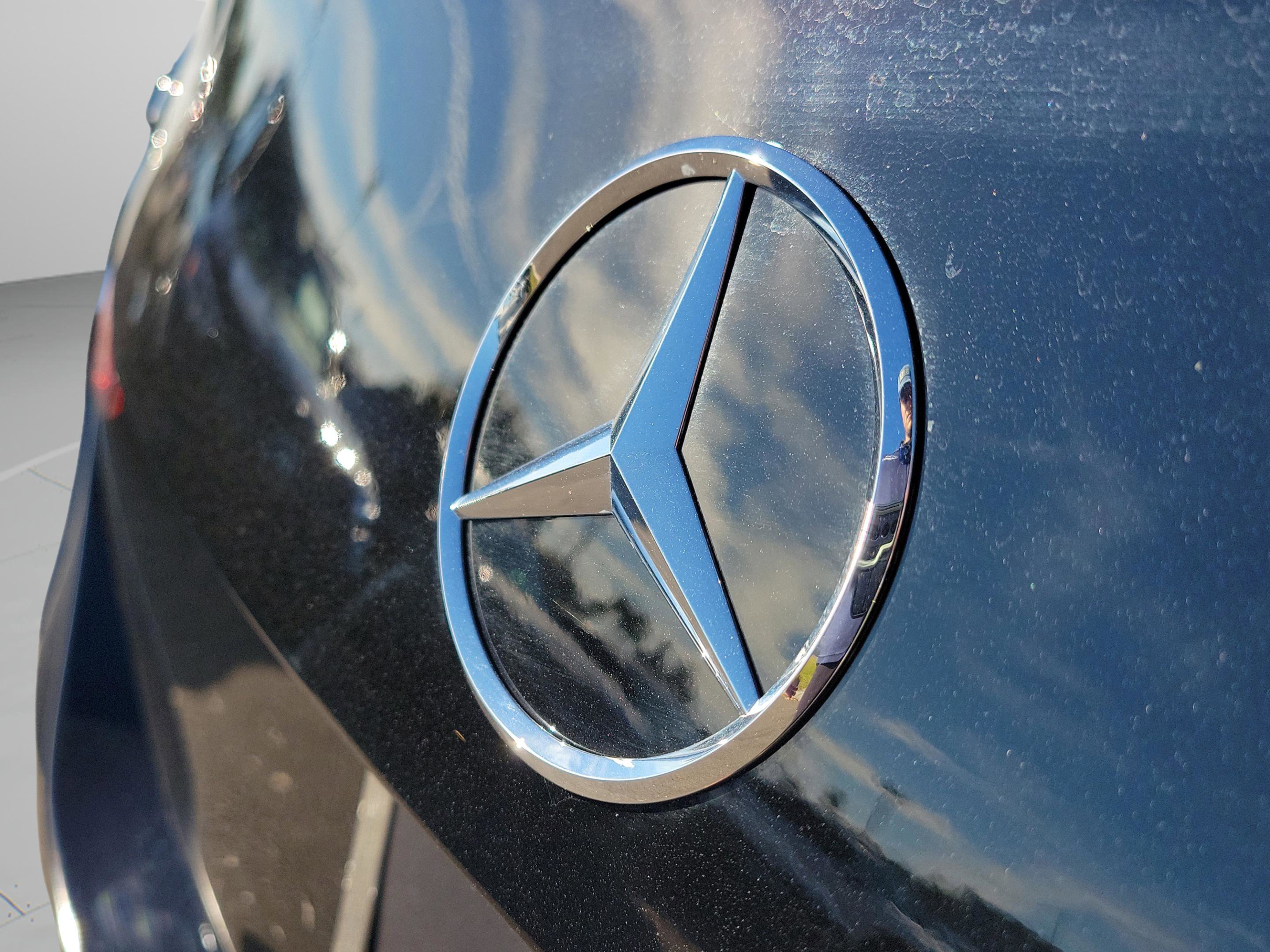 Certified 2025 Mercedes-Benz C 300 4MATIC Sedan image 7