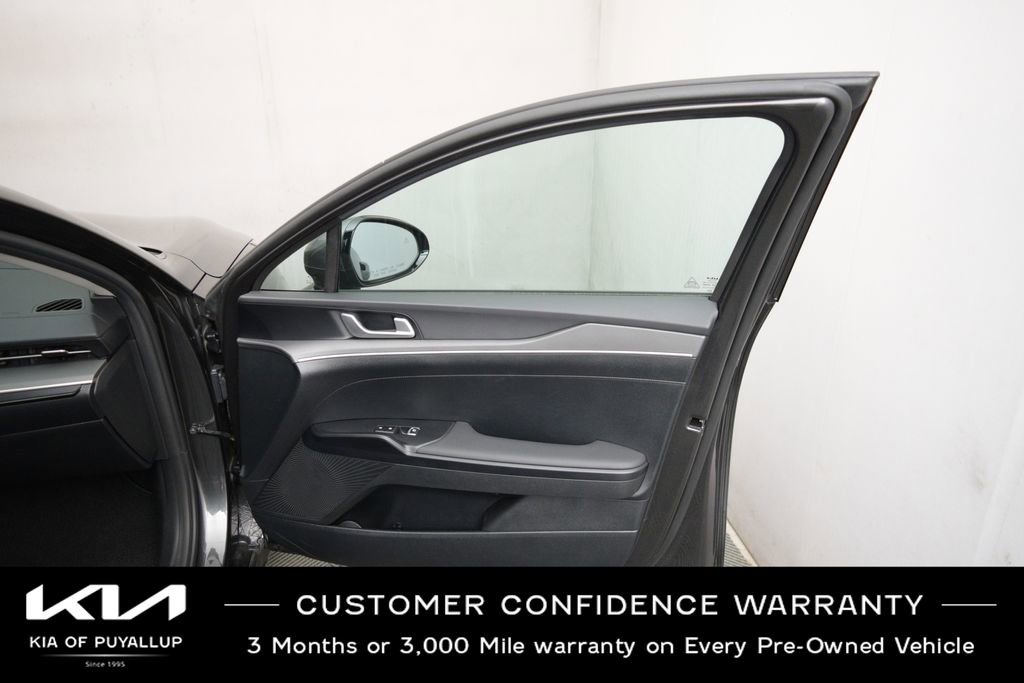 Certified 2025 Kia K5 LXS image 15