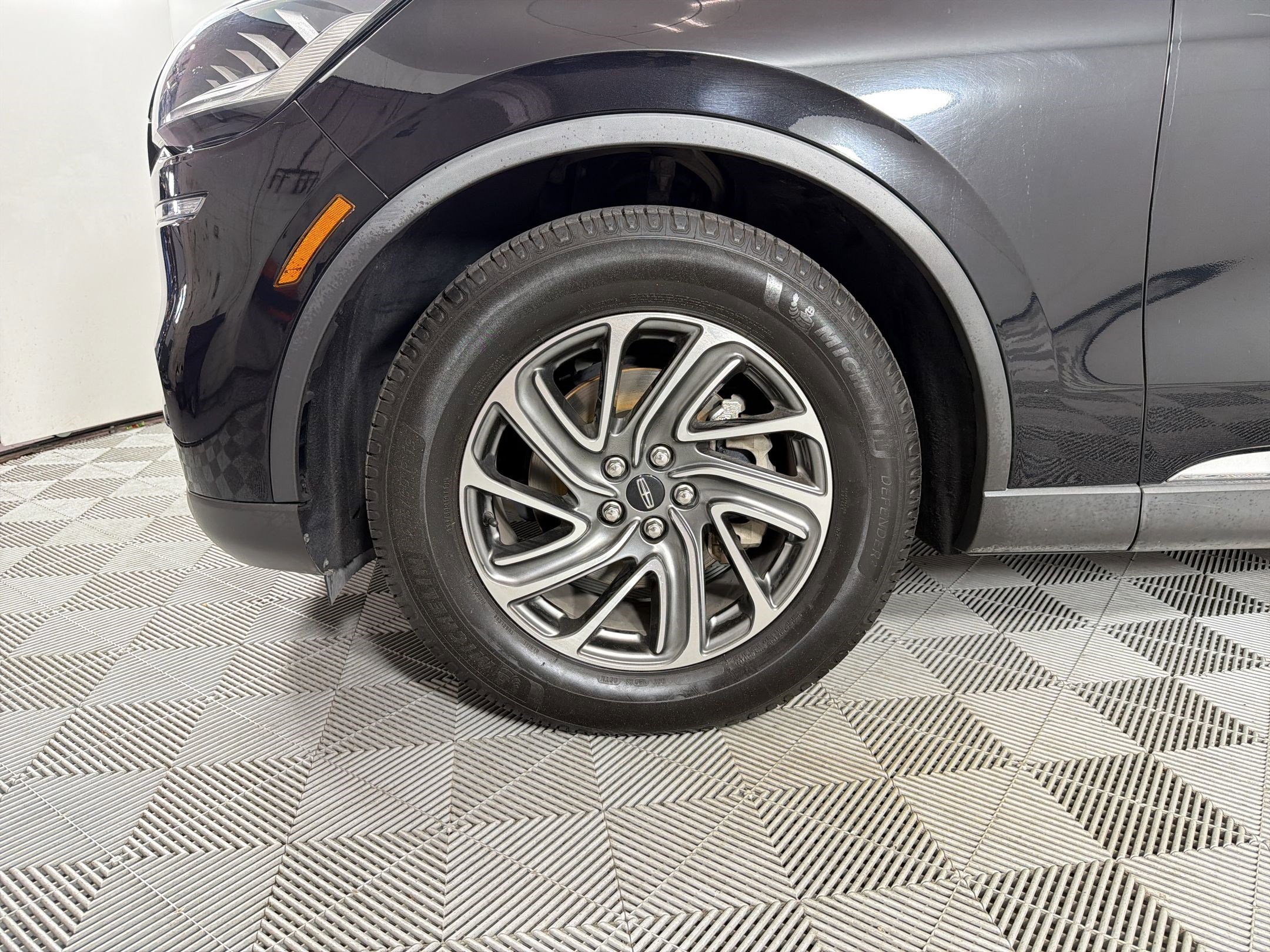 Used 2020 Lincoln Aviator 2WD image 12