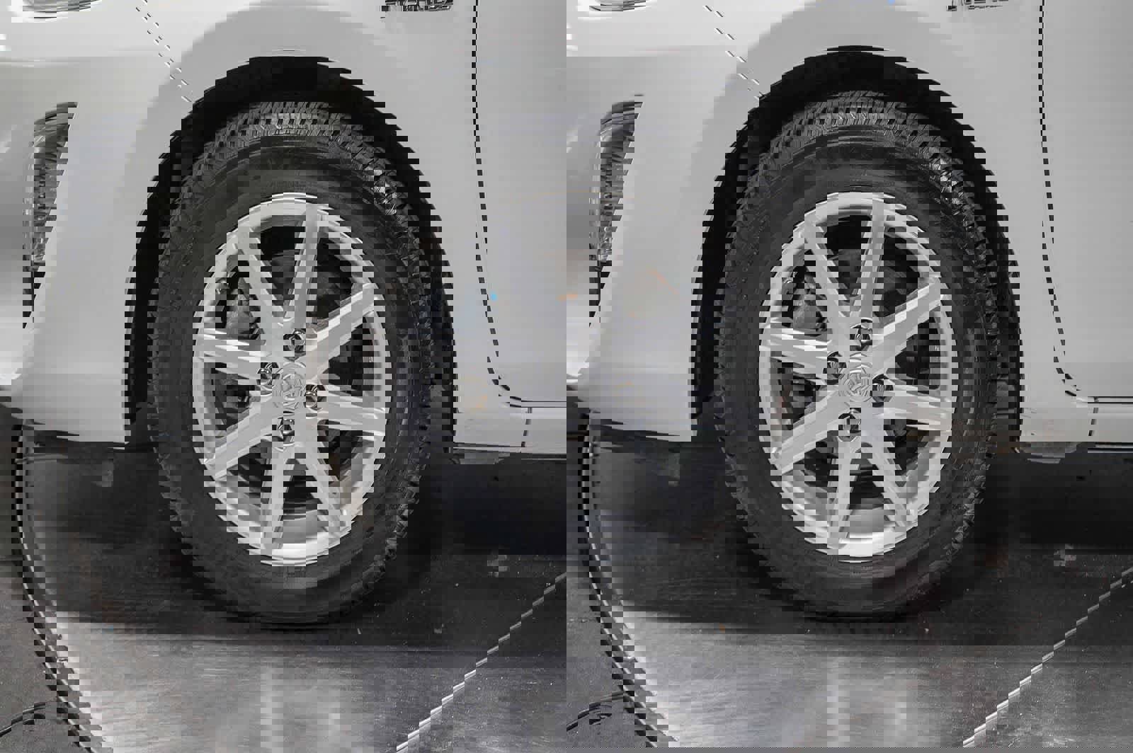 Certified 2016 Toyota Prius C Four image 10