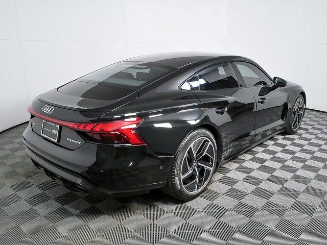 Used 2024 Audi RS e-tron GT image 3